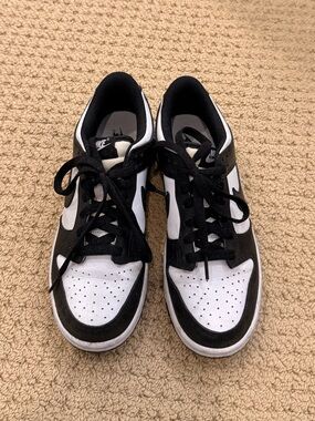 Nike Panda Low-Top Sneakers
